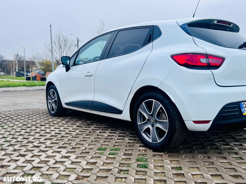 Renault Clio Energy dCi 90 Start & Stop LIMITED 2018 - 11