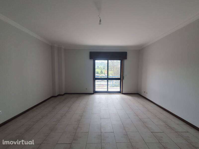 Apartamento em Vila Nova de Gaia, Oliveira do Douro - Grande imagem: 2/13