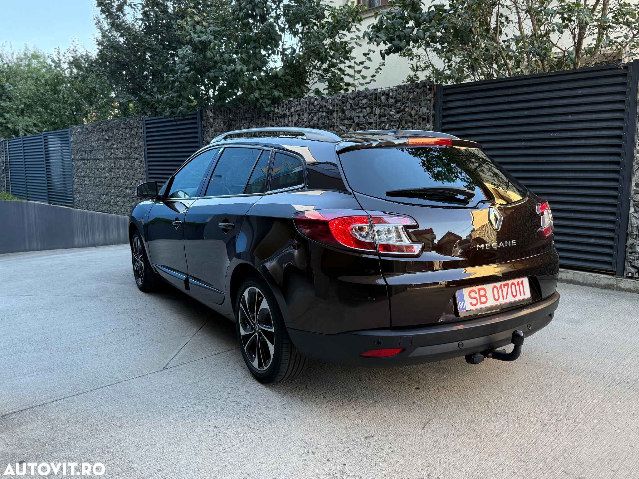 Renault Megane Grandtour ENERGY TCe 130 BOSE EDITION - 4