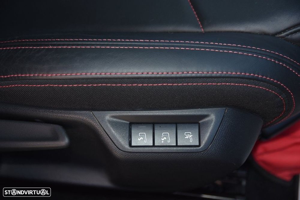 Peugeot 308 SW 1.5 BlueHDi GT EAT8 - 24
