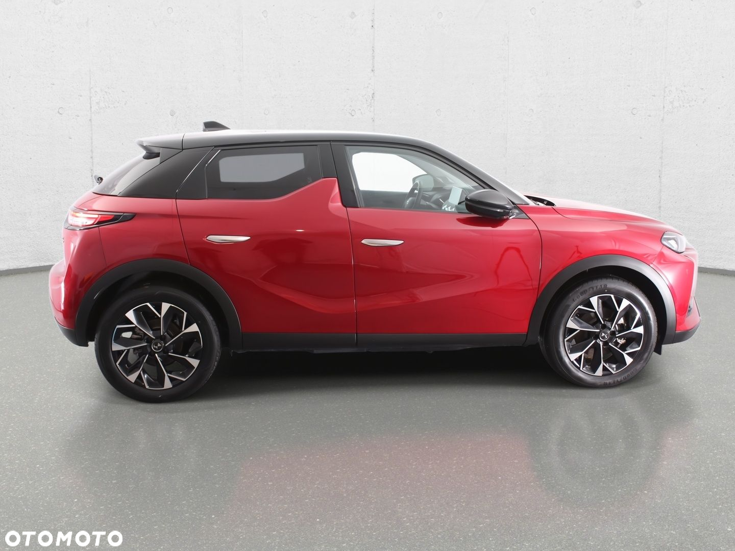 DS Automobiles DS 3 Crossback - 8