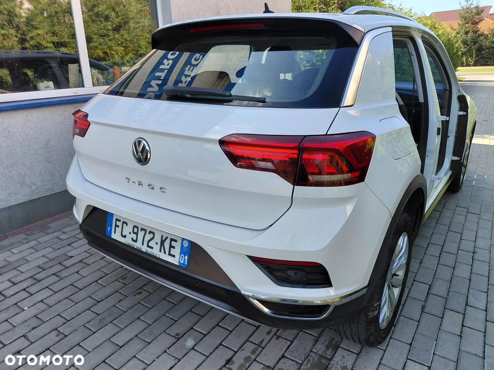 Volkswagen T-Roc - 9