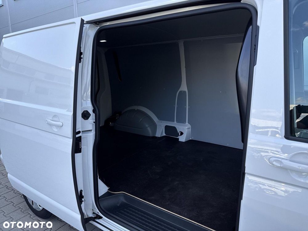 Volkswagen Transporter Trendline - 22