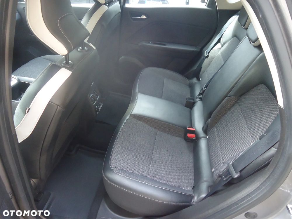 Renault Captur 1.0 TCe Intens - 12