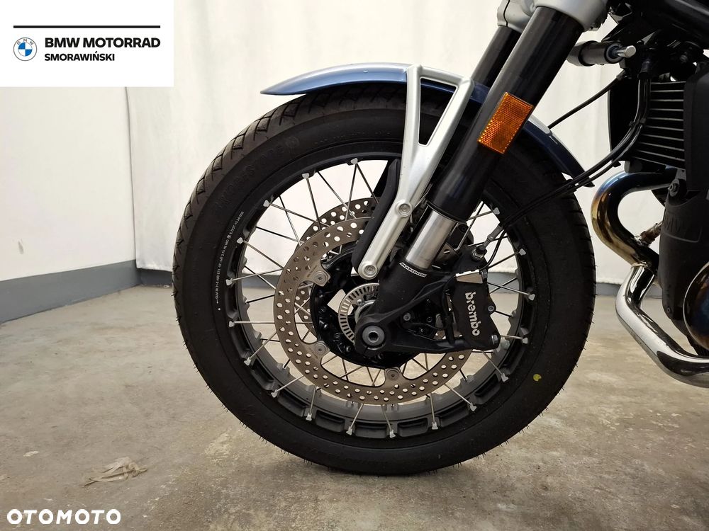 BMW R - 18