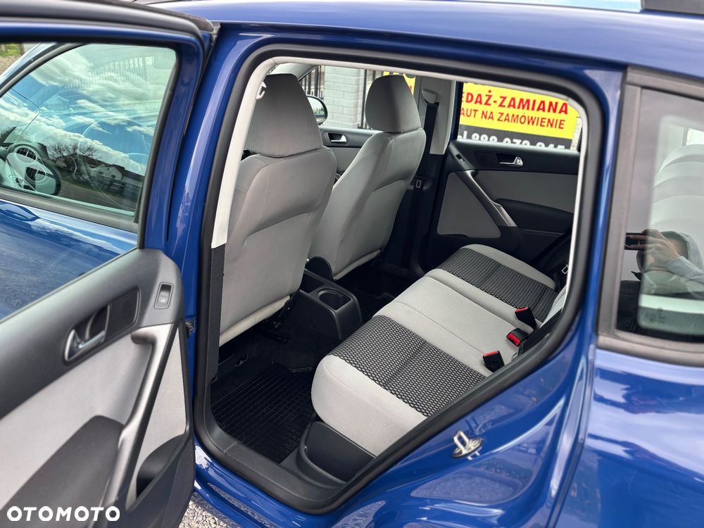 Volkswagen Tiguan - 9