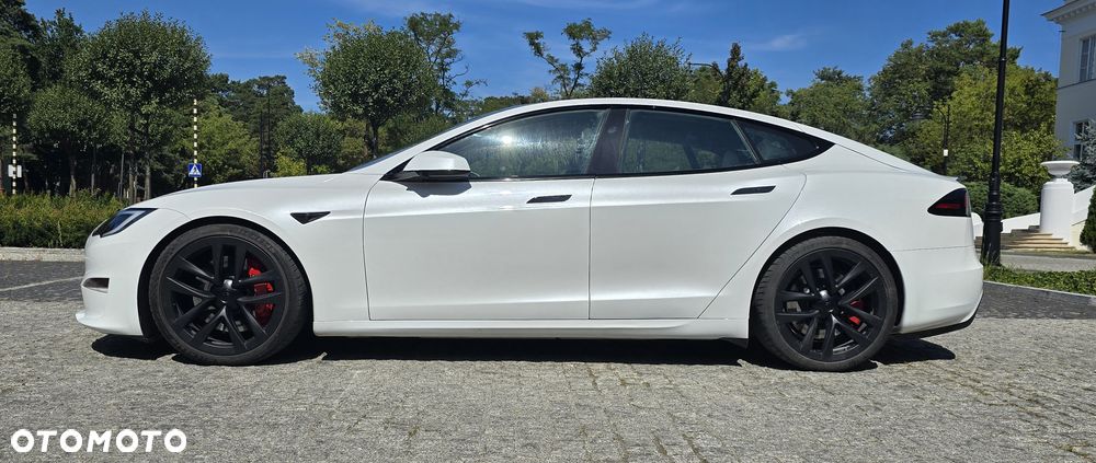 Tesla Model S Plaid - 4