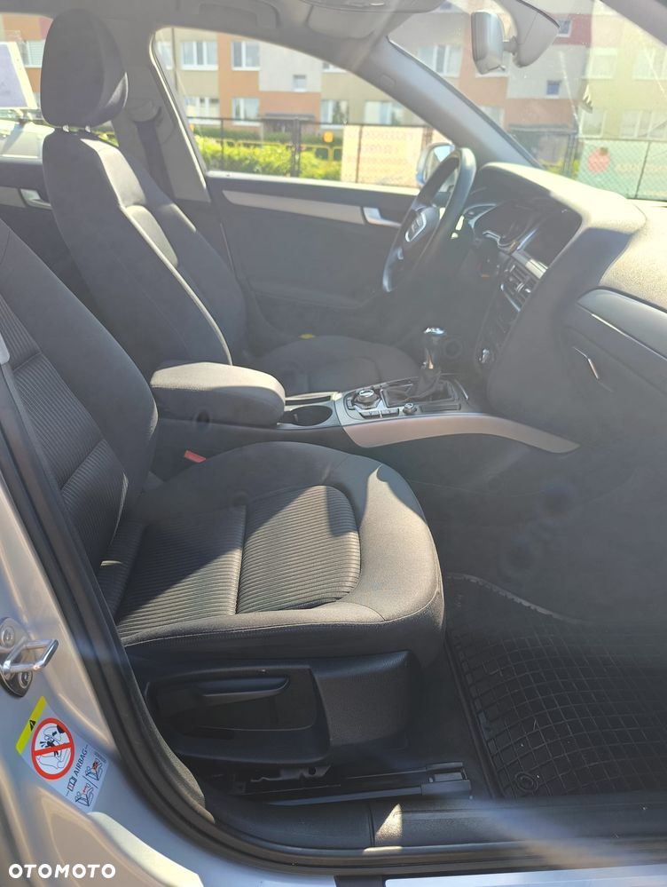 Audi A4 Avant - 16
