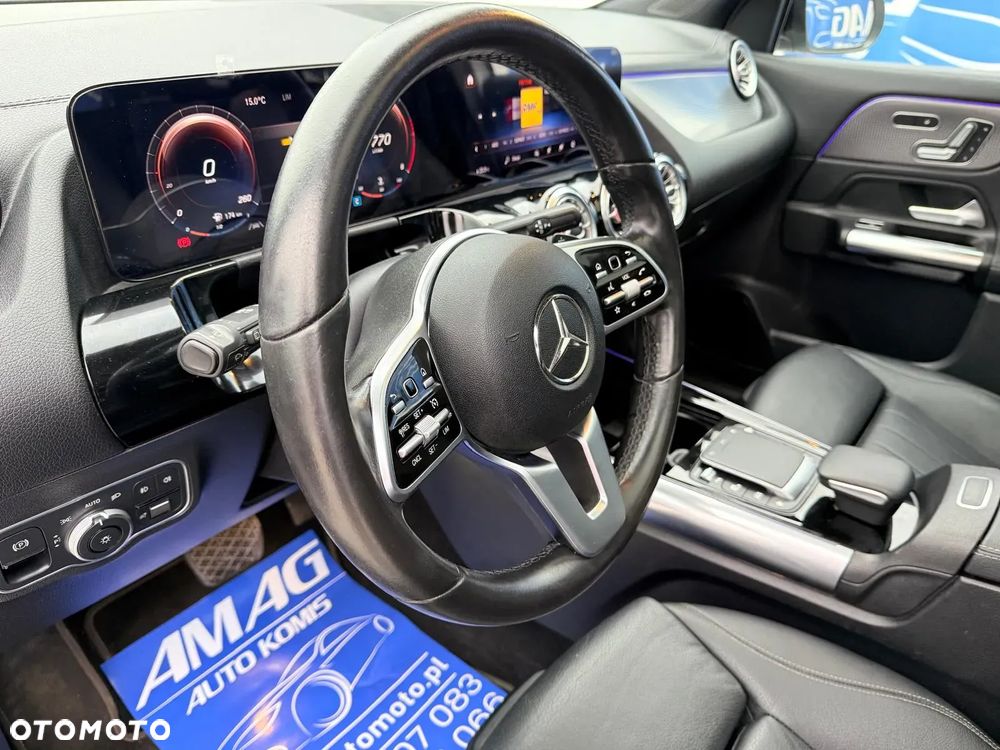 Mercedes-Benz GLA 200 d AMG Line - 15
