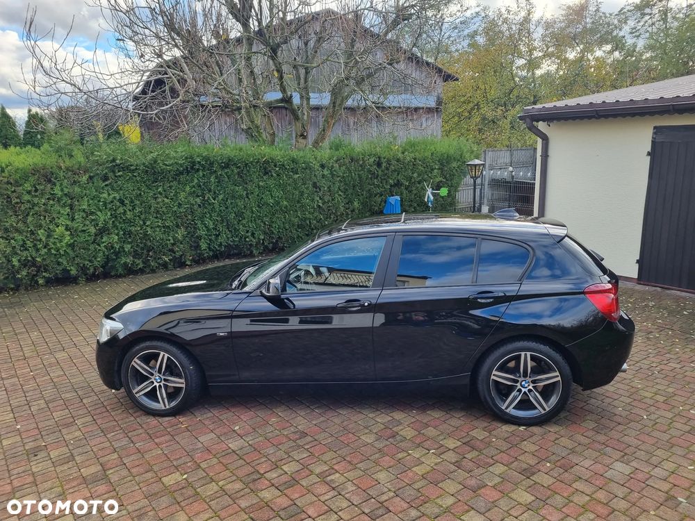 BMW Seria 1 120d Sport Line - 4