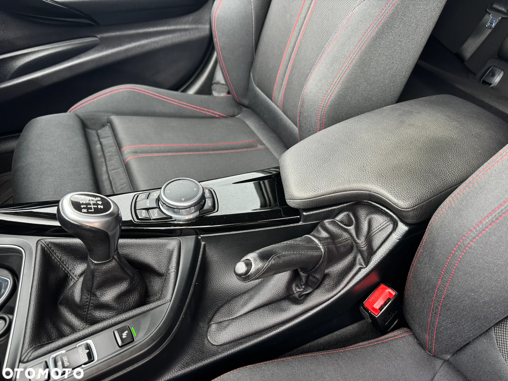 BMW Seria 3 320d Sport Line Shadow - 26