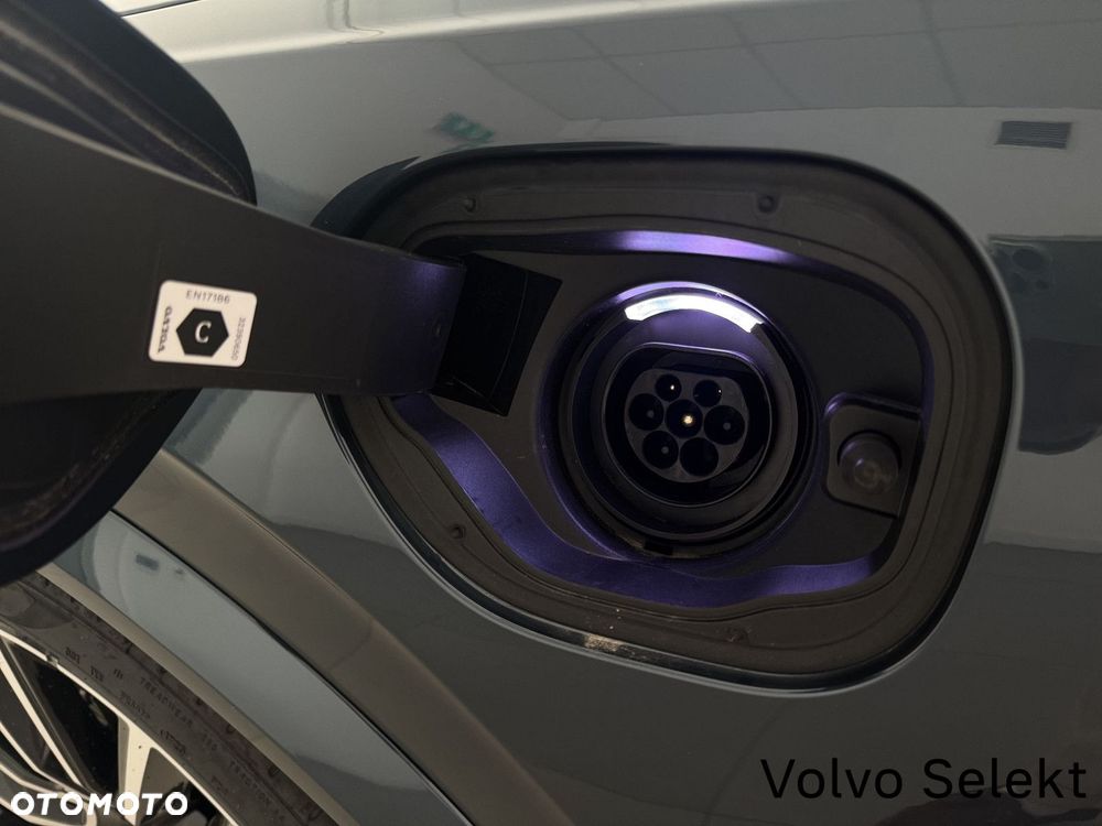 Volvo XC 90 - 39