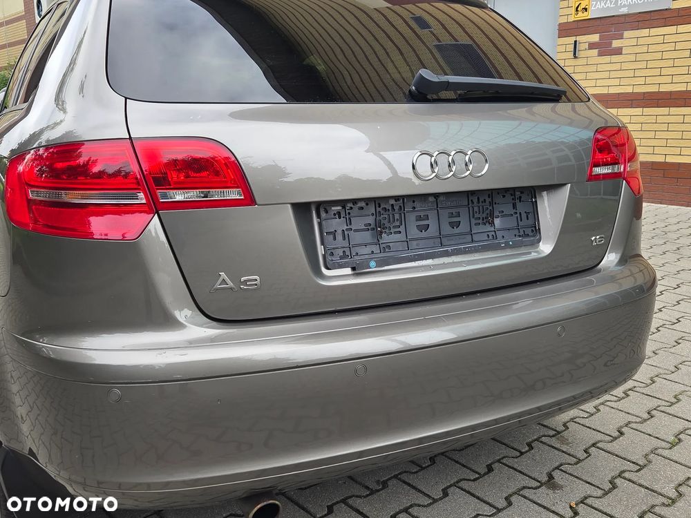Audi A3 Sportback 1.6 Ambiente - 14