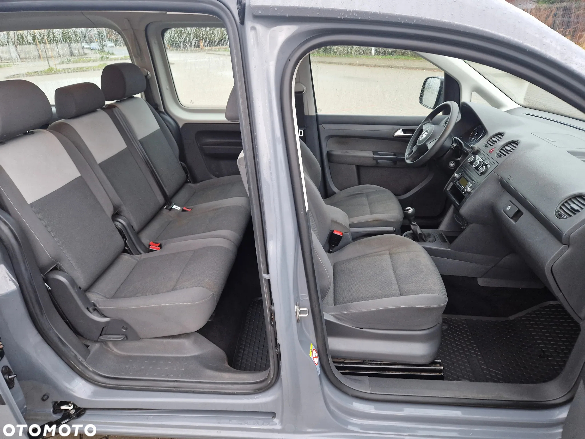 Volkswagen Caddy 1.2 (7-Si.) Edition 30 - 8