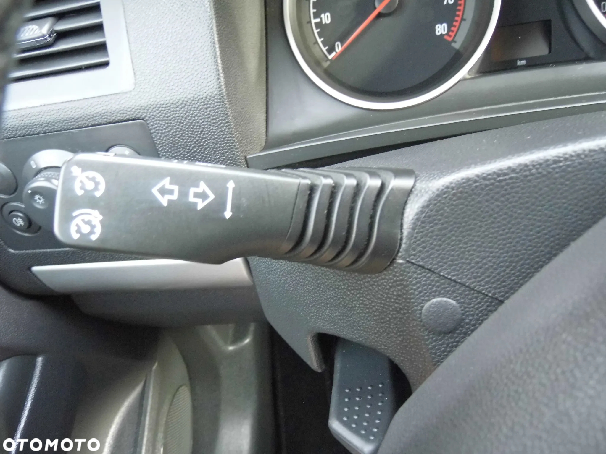 Opel Zafira 1.8 Design Edition - 32