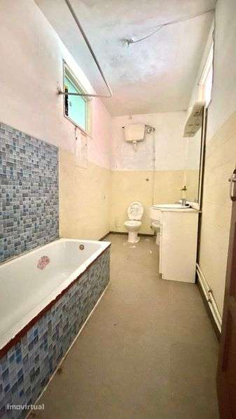 Apartamento T2 à venda na Rua General Fernando Tamagnini, 2 - Grande imagem: 5/9