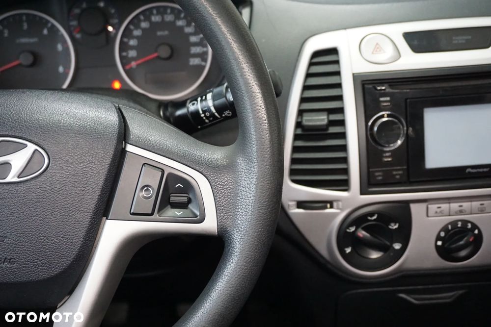 Hyundai i20 1.4 CRDi Comfort - 22