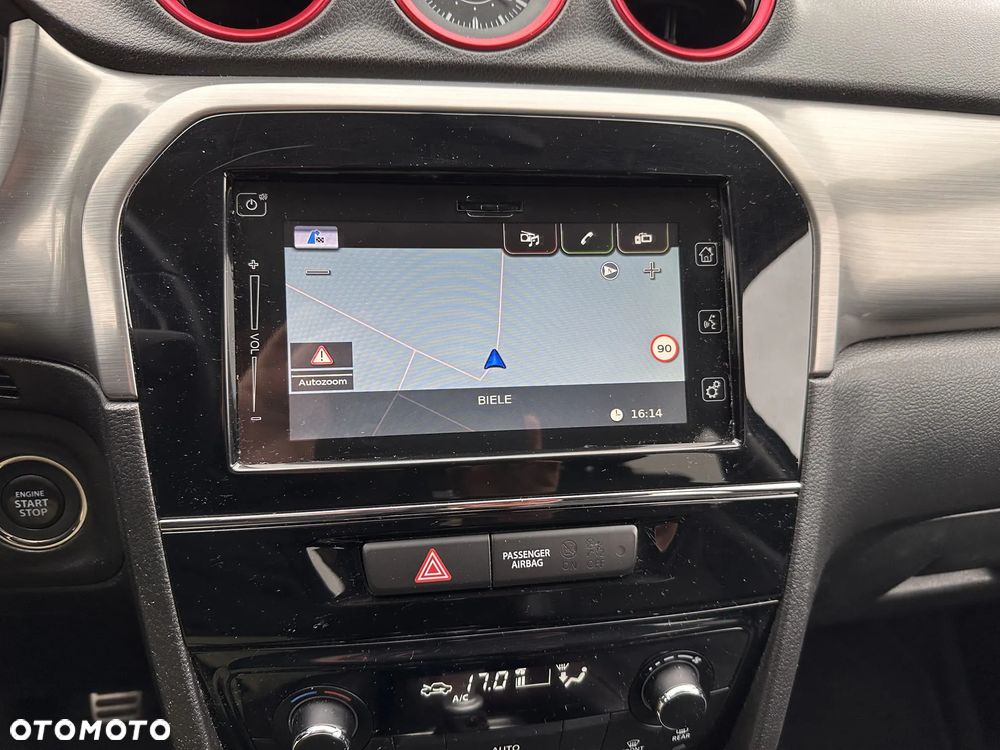 Suzuki Vitara 1.4 Boosterjet XLED 2WD - 32