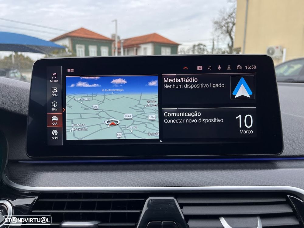 BMW 520 d Pack Desportivo M Auto - 16