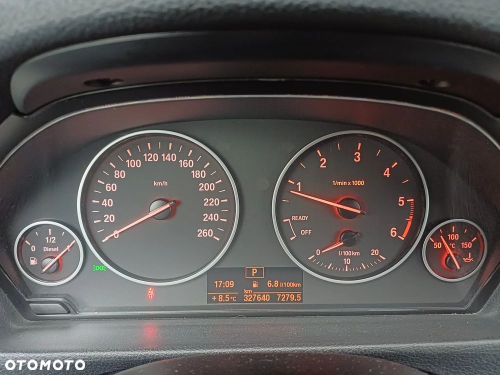 BMW Seria 3 318d - 6