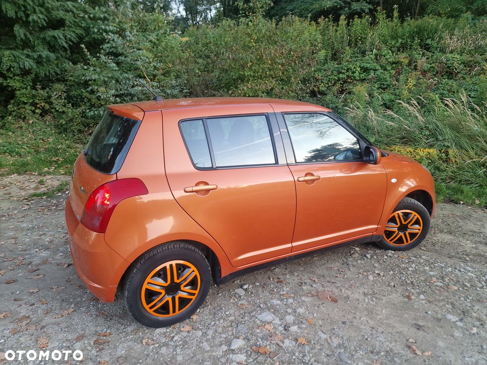 Suzuki Swift 1.3 4x4 Comfort - 22