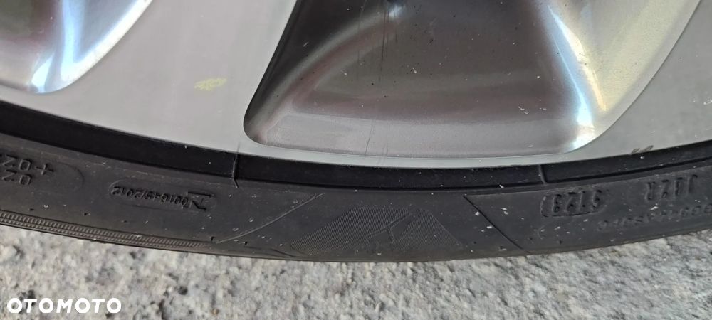 BMW Seria 5 525d Sport-Aut Modern Line - 30