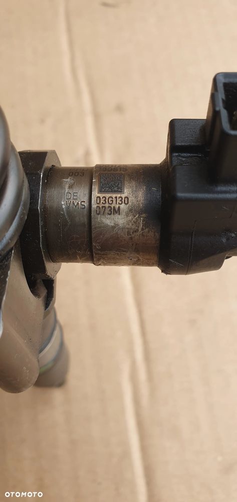 Wtrysk wtryskiwacz paliwa VW Passat B6 2.0 TDI 03G130079M - 6