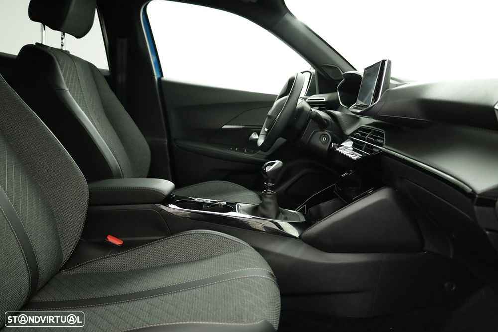 Peugeot 2008 1.2 PureTech Allure - 21