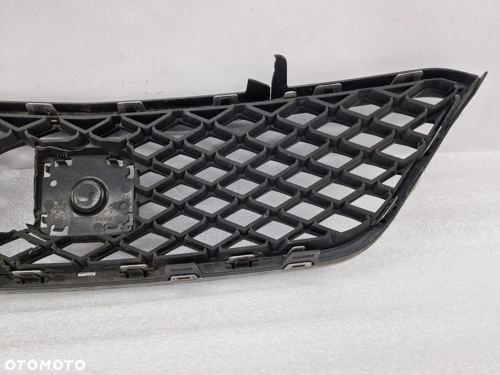 SEAT IBIZA IV LIFT FR 6J0 12- ATRAPA / GRILL PRZEDNI PRZÓD , NR 6J0853654D , NR AUKCJI GL509 (GL510) - 14