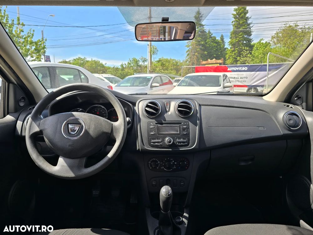 Dacia Logan 1.2 Ambiance - 12