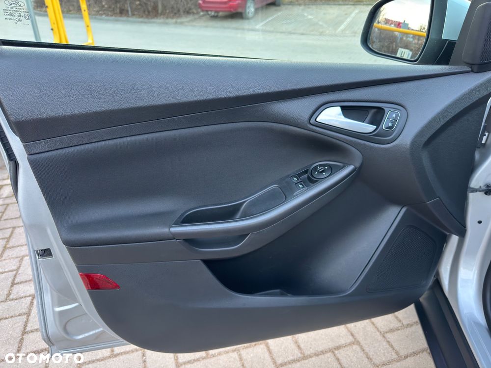 Ford Focus 1.5 EcoBlue Active - 12