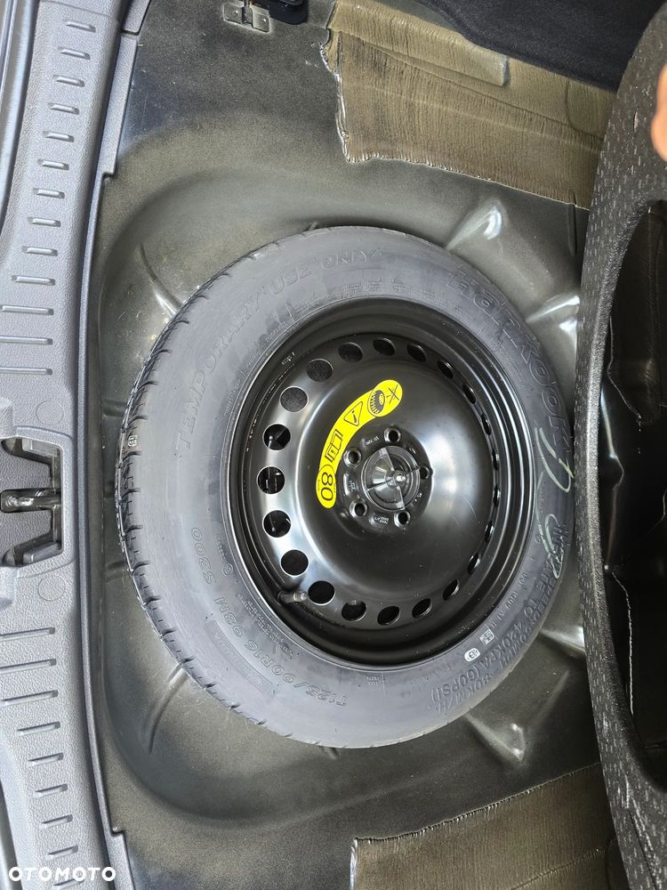 Ford Focus 1.0 EcoBoost STart-Stopp-System TITANIUM - 26