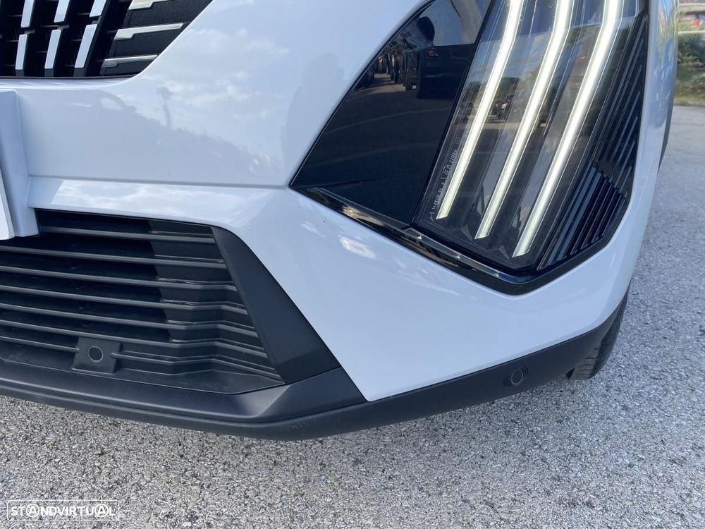 Peugeot e-2008 54 kWh Allure - 31