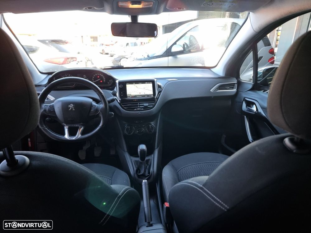 Peugeot 208 1.2 PureTech Active - 6