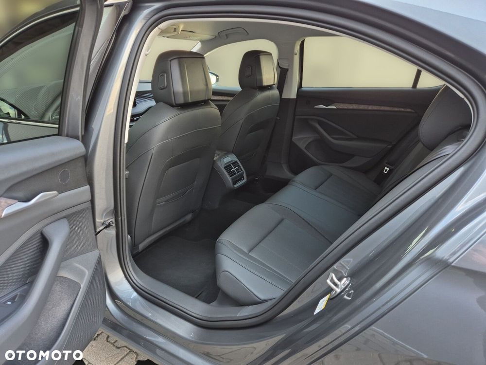 Skoda Superb - 16
