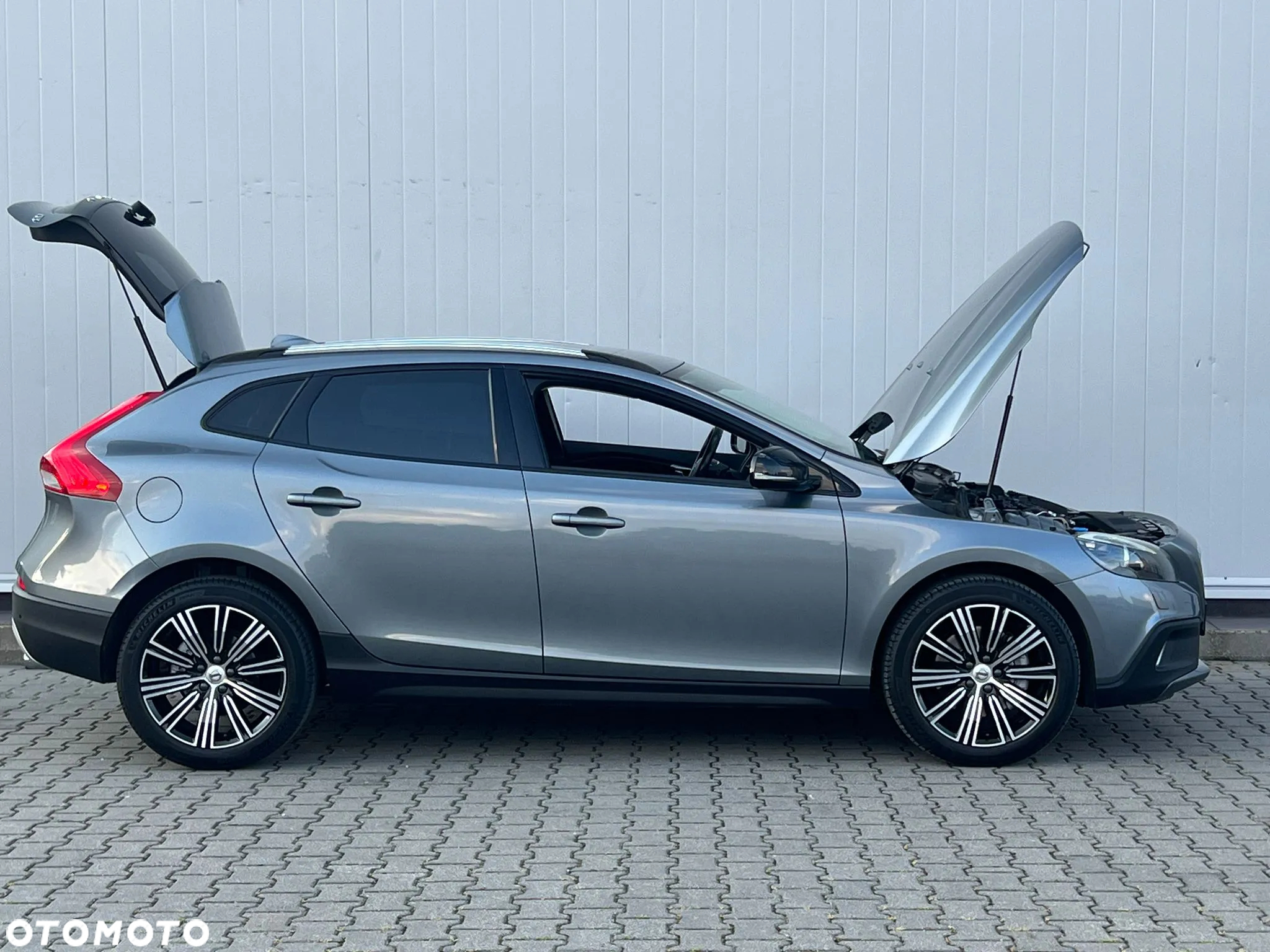 Volvo V40 Cross Country D3 Drive-E Base - 19