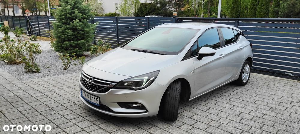 Opel Astra IV 1.6 CDTI Cosmo - 10