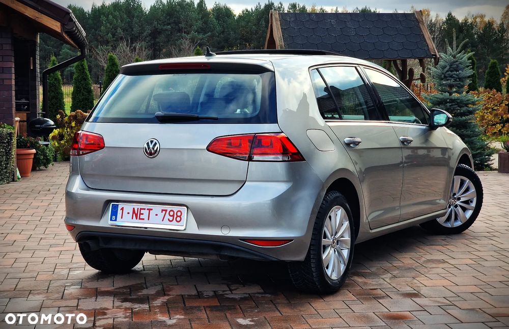 Volkswagen Golf 1.6 TDI BlueMotion Technology Comfortline - 14