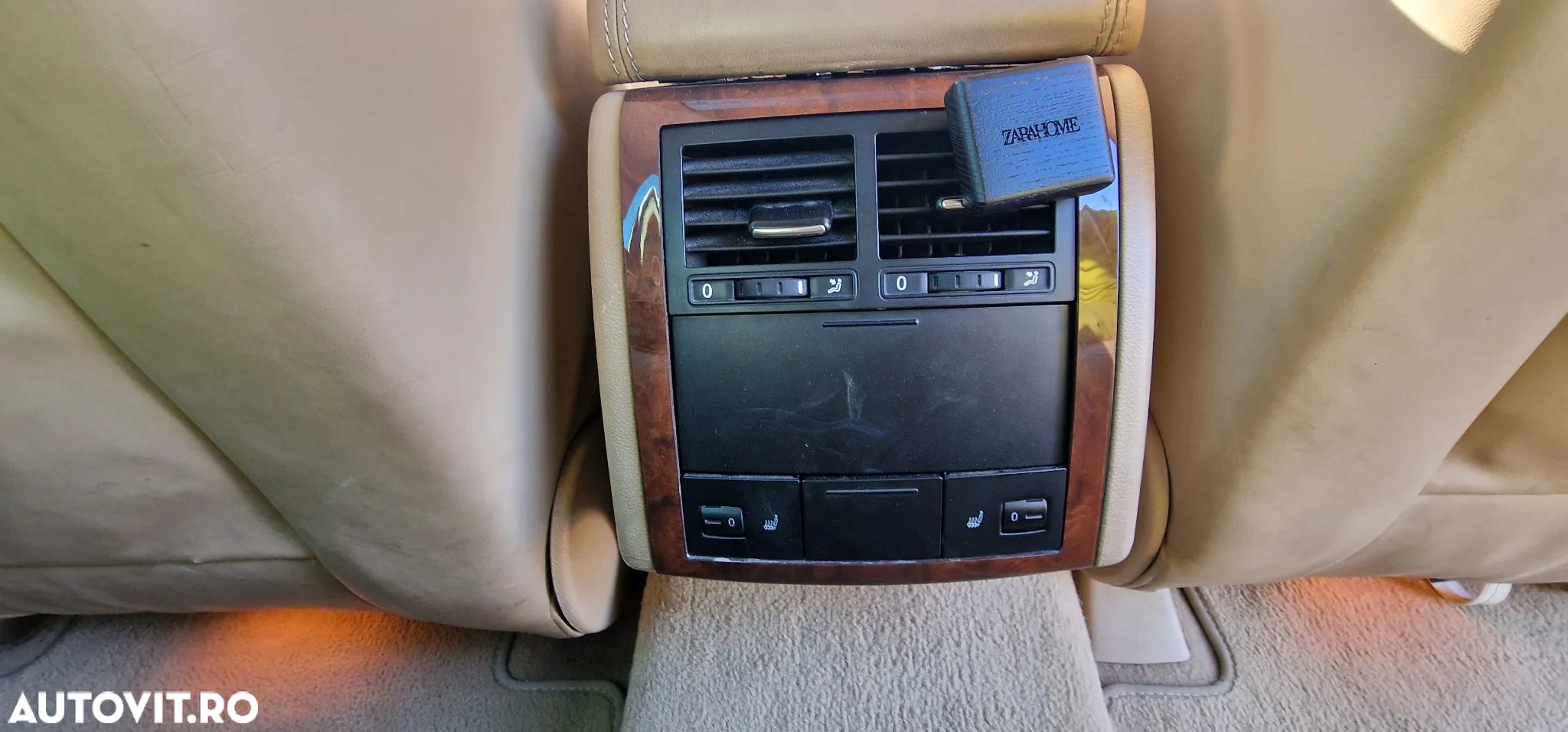 Volkswagen Touareg 3.0 V6 TDI DPF Automatik - 11