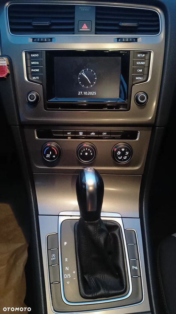 Volkswagen Golf VII 1.6 TDI BMT Trendline DSG - 18