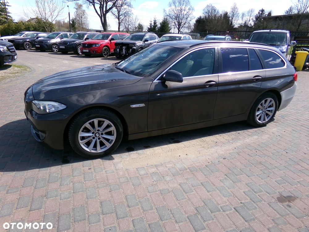 BMW Seria 5 520d Sport-Aut - 1