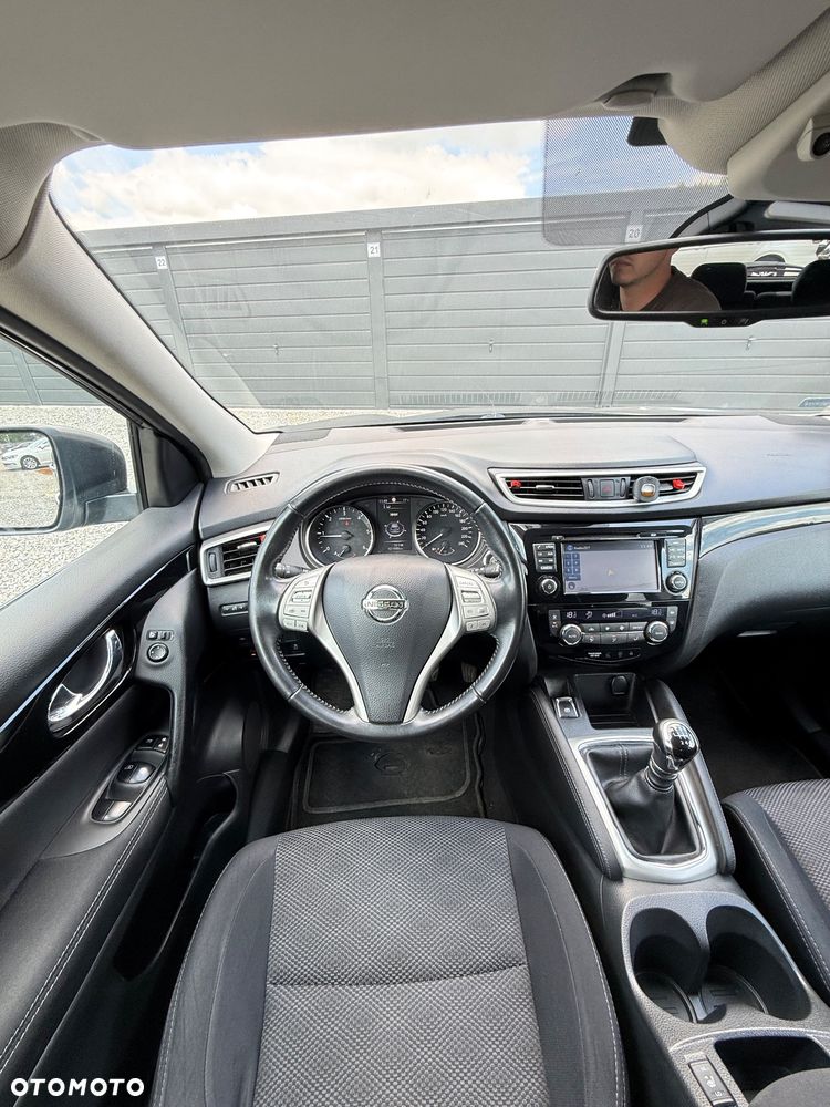 Nissan Qashqai 1.6 DCi Tekna+ - 29