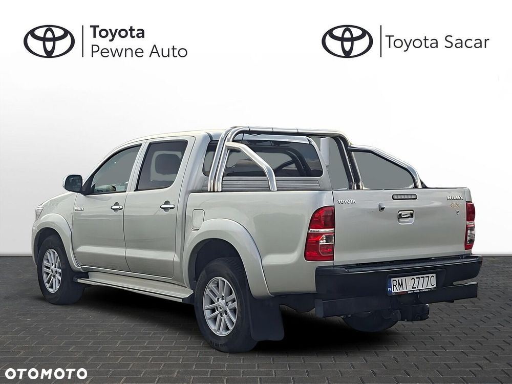Toyota Hilux 3.0 D-4D SR5 - 3