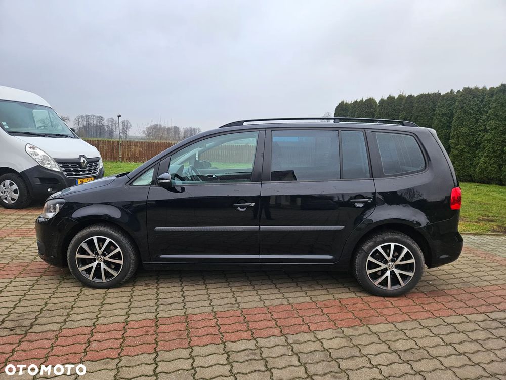 Volkswagen Touran 1.6 TDI SCR BlueMotion Technology DSG Comfortline - 5