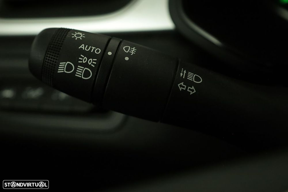 Renault Captur 1.0 TCe Techno Bi-Fuel - 17