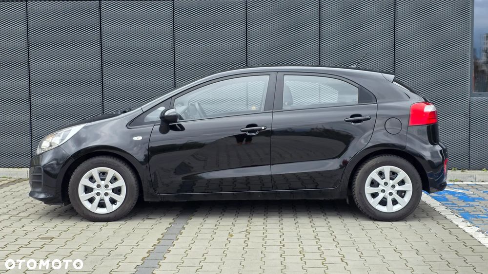 Kia Rio - 2