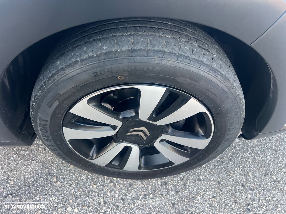 Citroën C3 1.2 PureTech Collection - 26