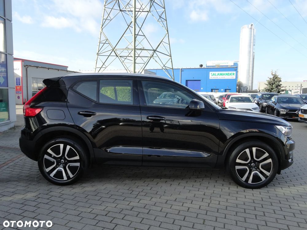 Volvo XC 40 D3 Momentum Pro - 35