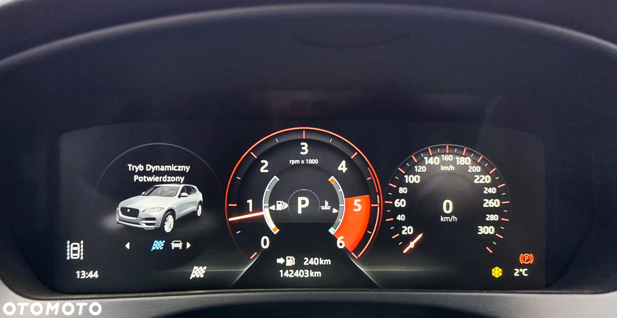 Jaguar F-Pace 2.0 i4D AWD R-Sport - 34