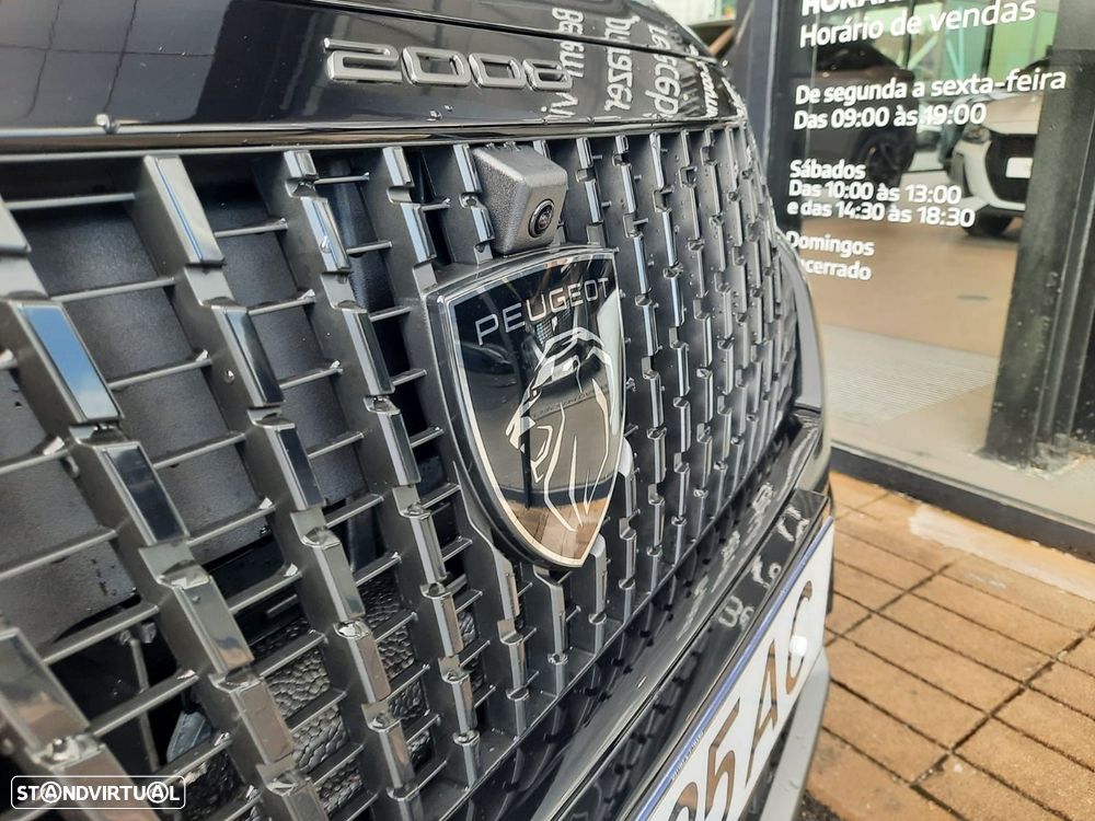 Peugeot 2008 1.2 PureTech Allure - 9